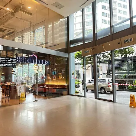 Summer Suites Klcc By Hibernate Kuala Lumpur Exterior photo