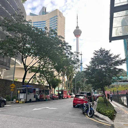 Summer Suites Klcc By Hibernate Kuala Lumpur Exterior photo