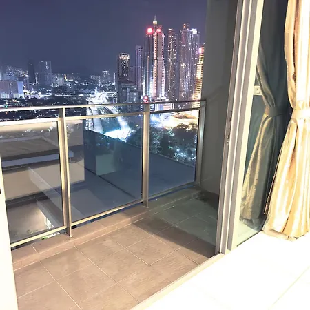 Summer Suites Klcc By Hibernate Kuala Lumpur Exterior photo