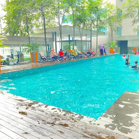 Summer Suites Klcc By Hibernate Kuala Lumpur Exterior photo