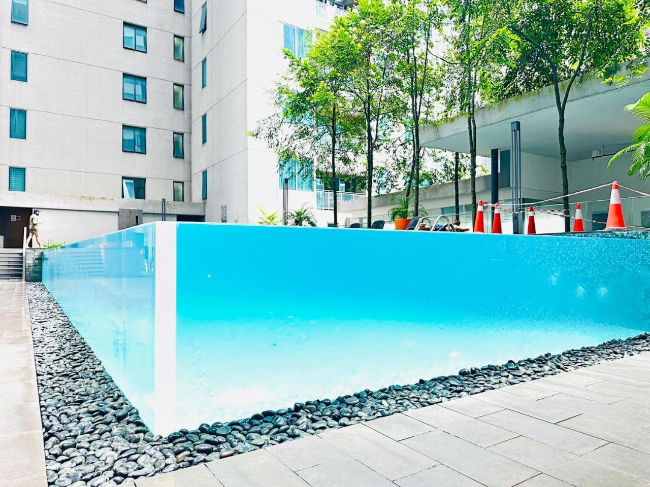 Summer Klcc By Hibernate * Kuala Lumpur